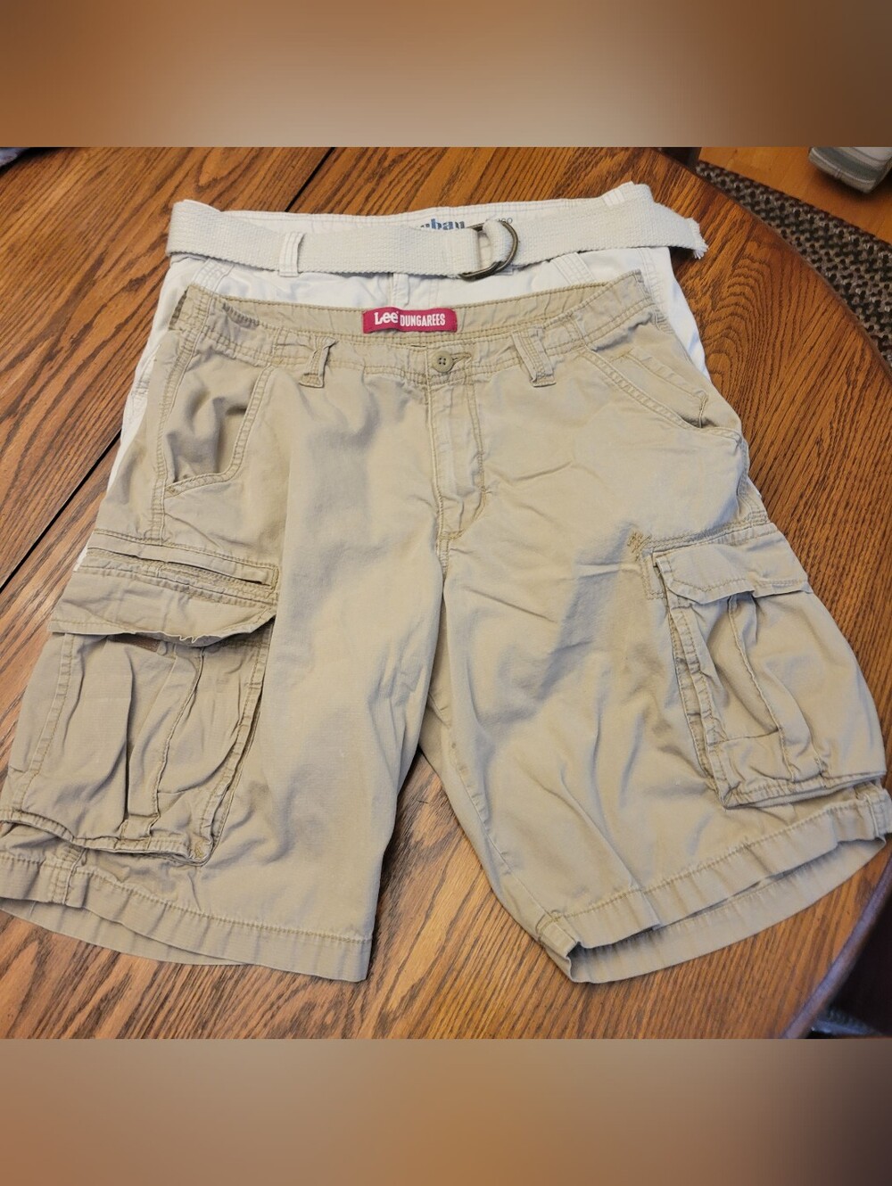 Pair of Men's Cargo Shorts 32 waist Active Lifestyle Many Pockets 100% Cotton